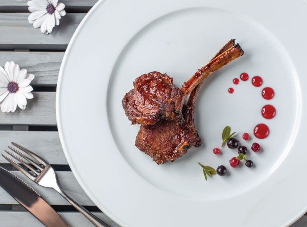 Pranzo a base di carne per Pasqua