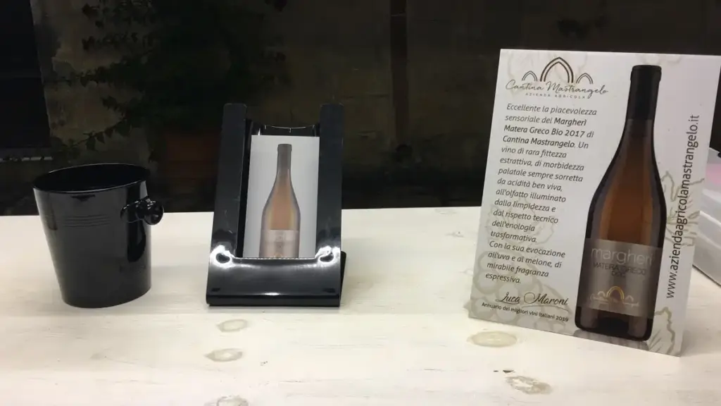 sassi-divini-matera-vino-bianco